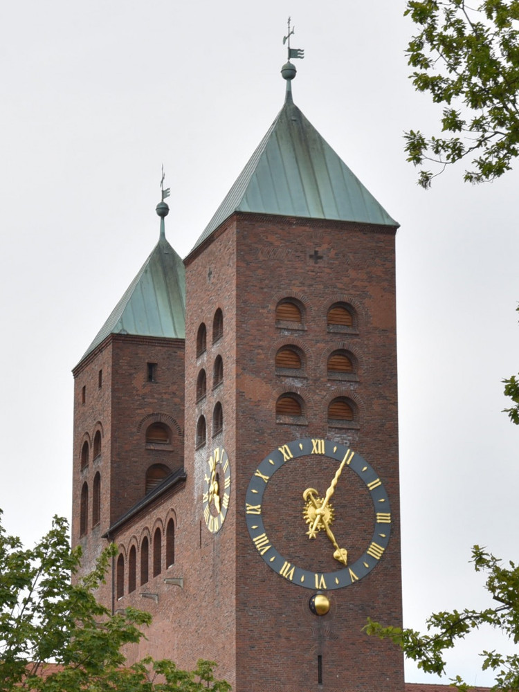 Gustav-Adolf-Gedächtniskirche Türme Nürnberg